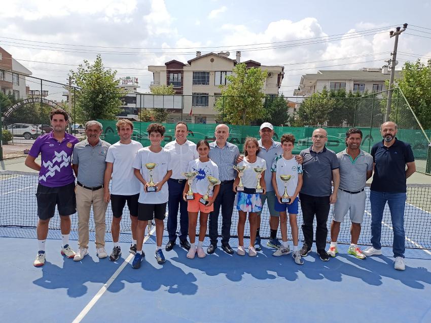 14 YAŞ YAZ KUPASI T&Uuml;RKİYE SERİSİ-2 MA&Ccedil;LARI YALOVA&rsquo;DA NEFES KESTİ