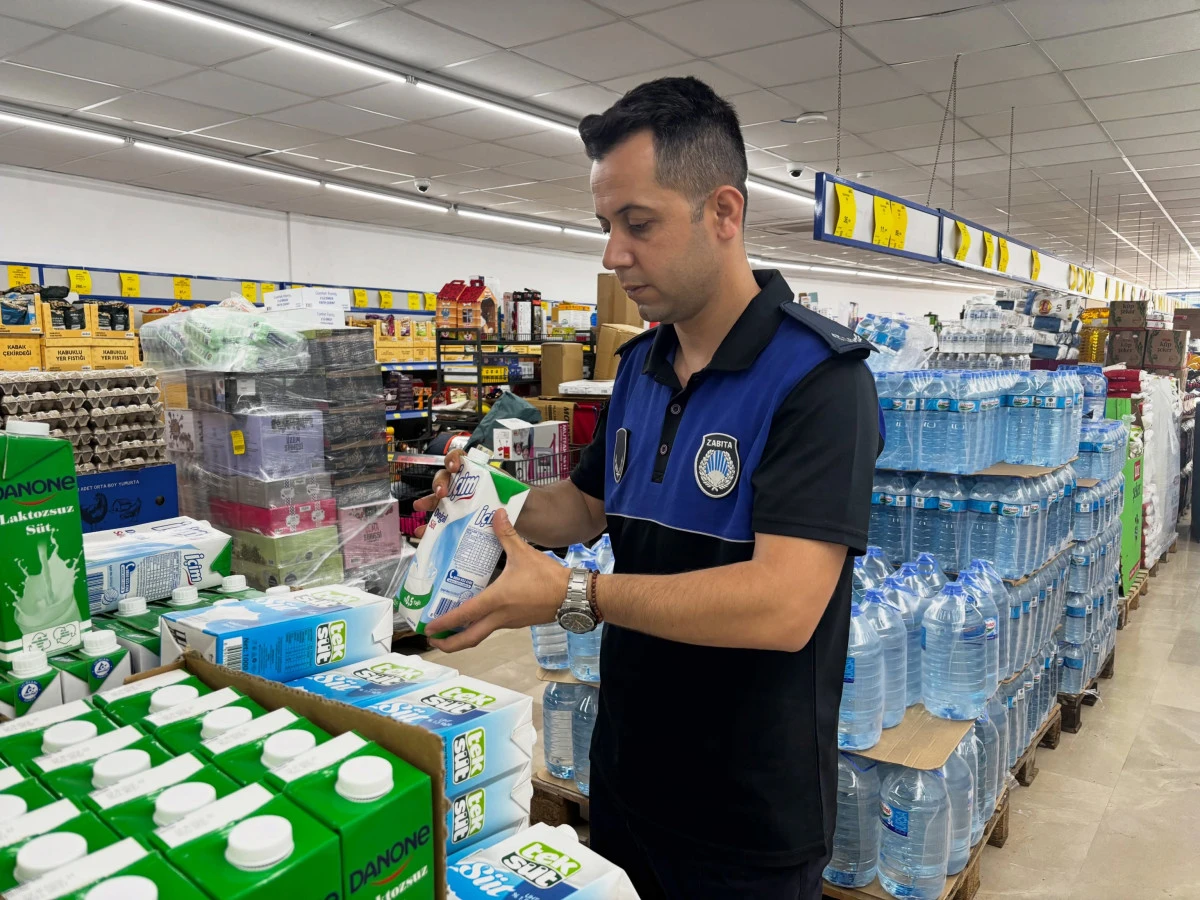 ARMUTLU&rsquo;DA MARKETLERE SIKI ETİKET VE HİJYEN DENETİMİ