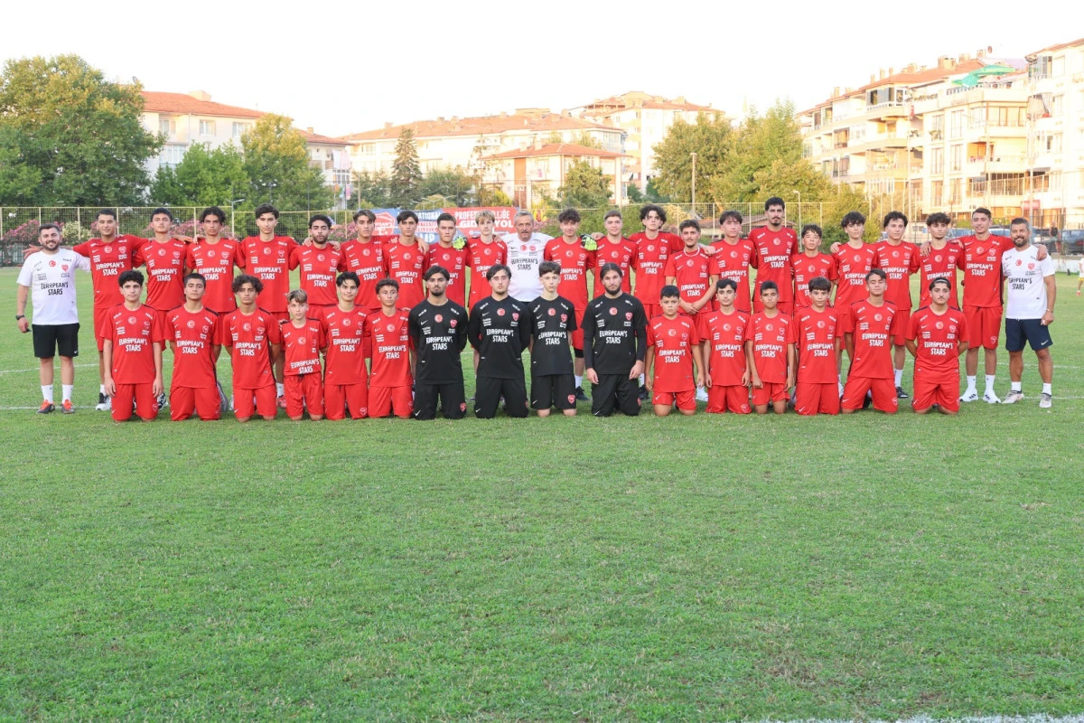 AVRUPA'NIN YILDIZLARI YALOVA'DA KAMP YAPTI