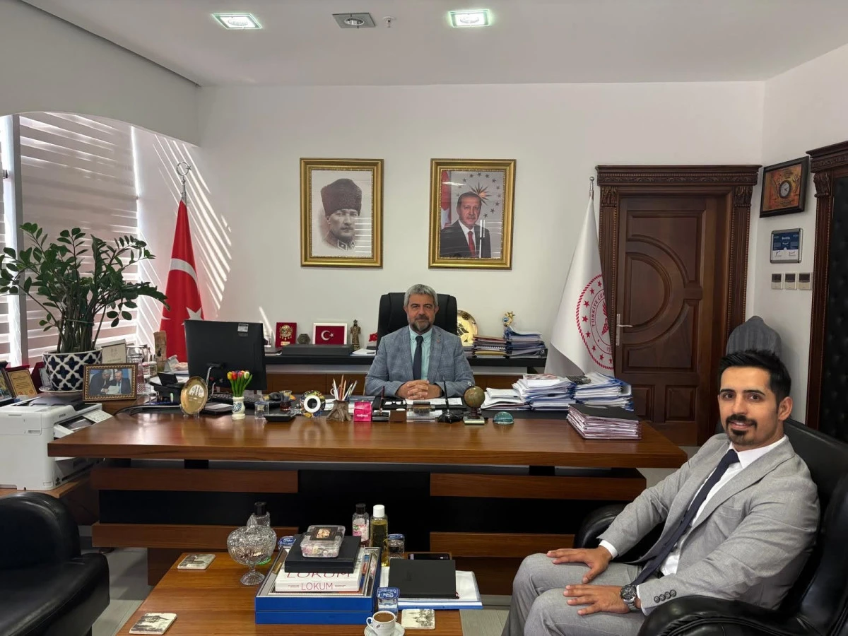 BAŞHEKİM &Ouml;ZCAN&rsquo;DAN SAĞLIK İL M&Uuml;D&Uuml;R&Uuml; KAŞIKCI&rsquo;YA ZİYARET