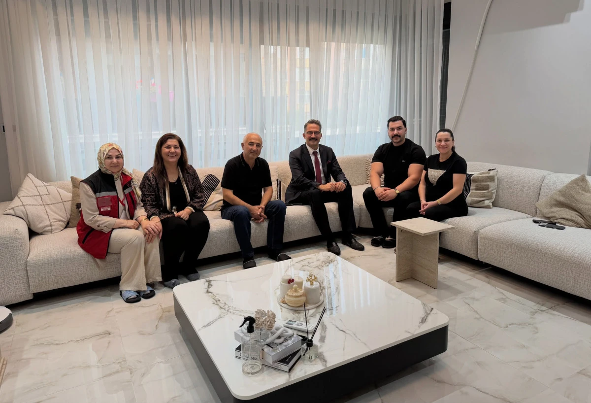 BİLİCİ'DEN GAZİ POLİSE ZİYARET