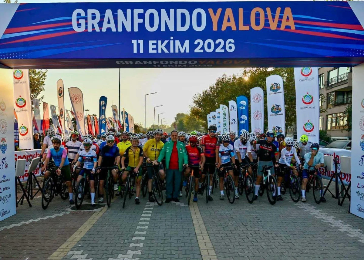BİSİKLETİN YILDIZLARI GRAND FONDO'DA 50 SPORCU İLE YER ALDI