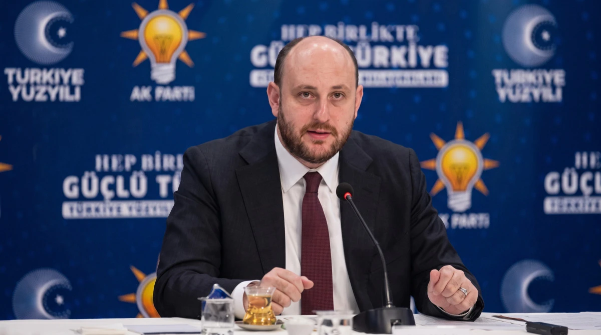 &ldquo;BU MİLLETİN YAKASINDAN D&Uuml;Ş&Uuml;N&rdquo;