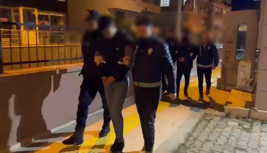 GASP&Ccedil;ILAR POLİSTEN KA&Ccedil;AMADI