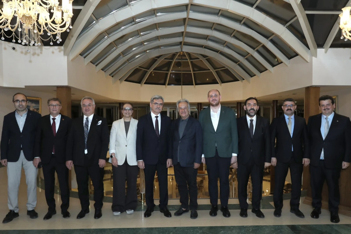 GELECEK D&Ouml;NEM PROJELERİ MASAYA YATIRILDI