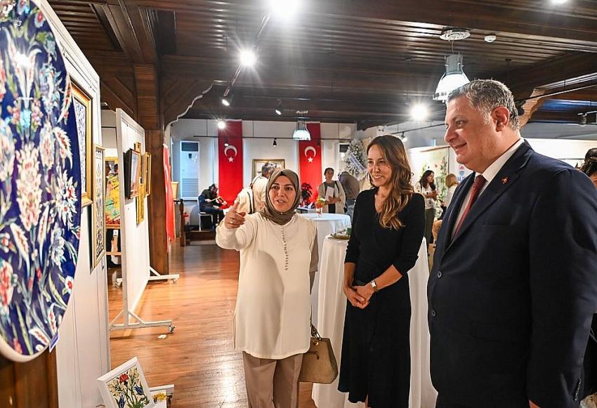 "GELENEKTEN GELECEĞE" SERGİSİ YALOVA KENT M&Uuml;ZESİ'NDE A&Ccedil;ILDI