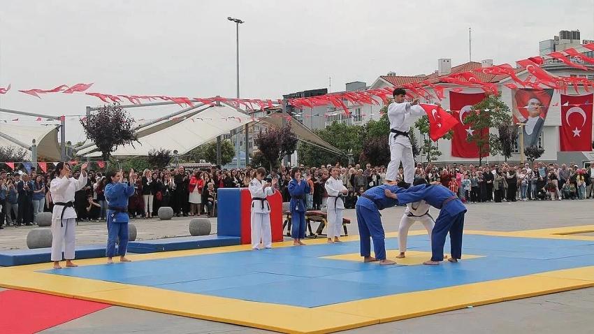 GEN&Ccedil;LİK VE SPOR BAYRAMI PROGRAMI NETLEŞTİ