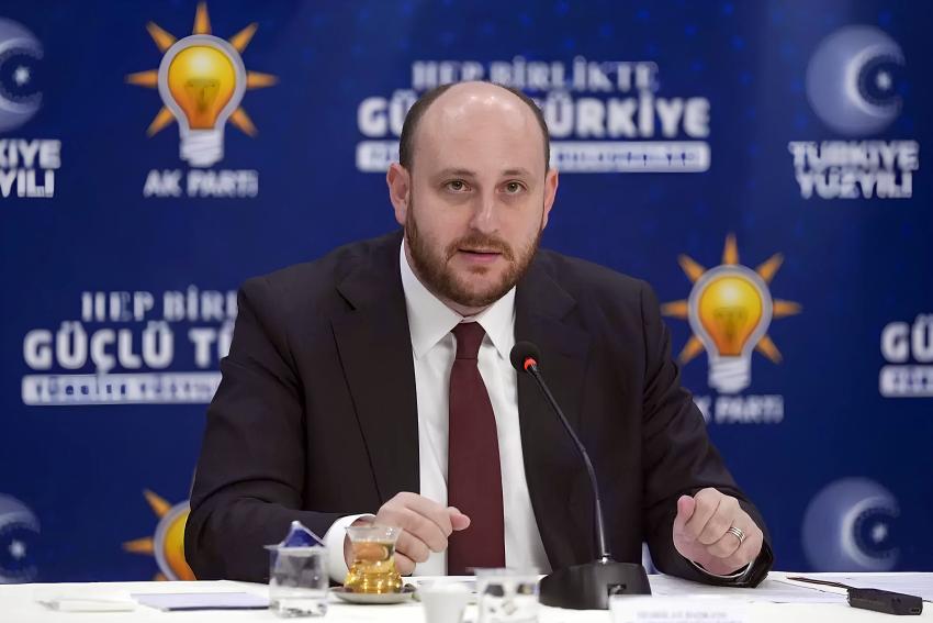 "G&Uuml;NDEMİMİZDE SE&Ccedil;İM DEĞİL, MİLLETE HİZMET VAR"