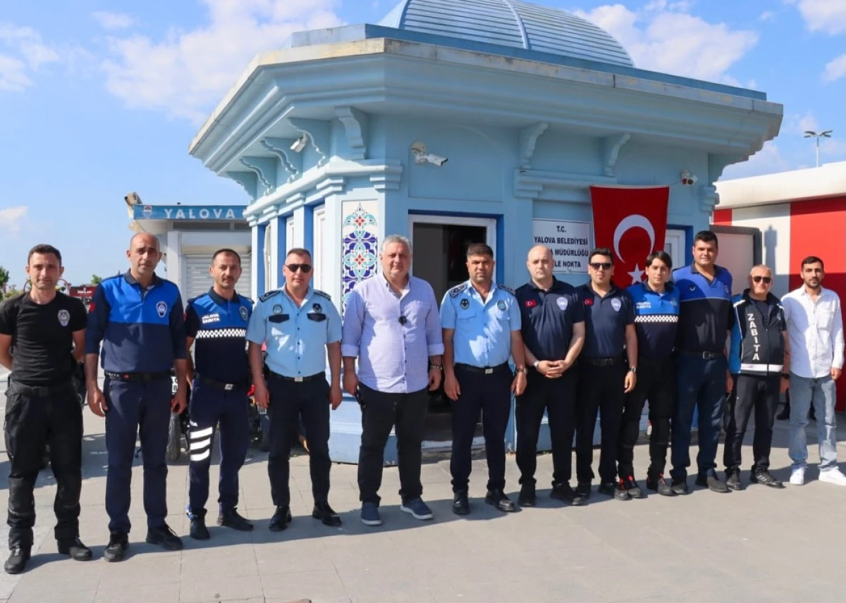 G&Uuml;REL BAYRAMDA &Ccedil;ALIŞAN PERSONELLERİ ZİYARET ETTİ
