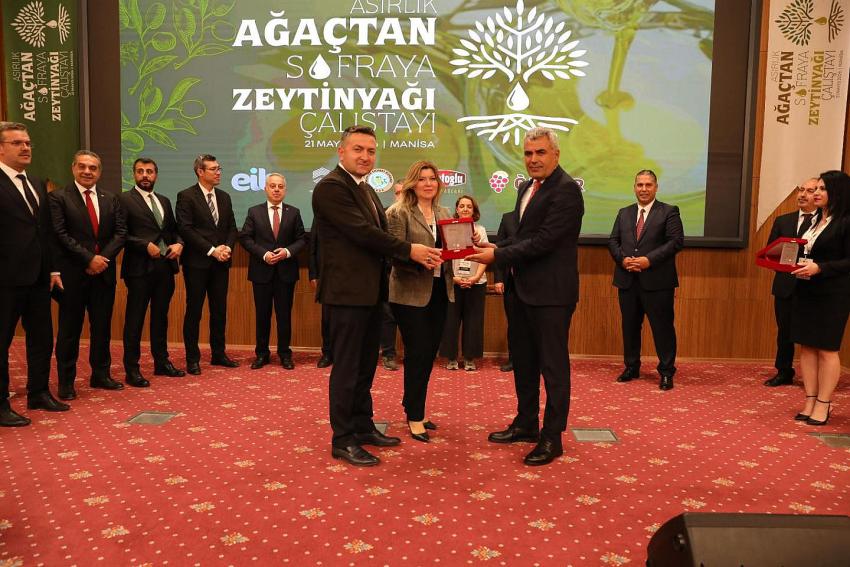 İLME&Ccedil; ZEYTİNYAĞI &Ccedil;ALIŞTAYINA KATILDI