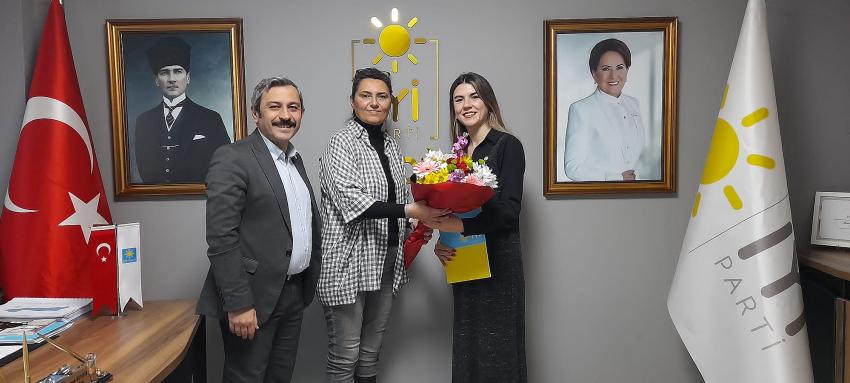 İYİ PARTİ YALOVA MERKEZ İL&Ccedil;E BAŞKANLIĞI&rsquo;NA ZEYNEP SALMAN ATANDI