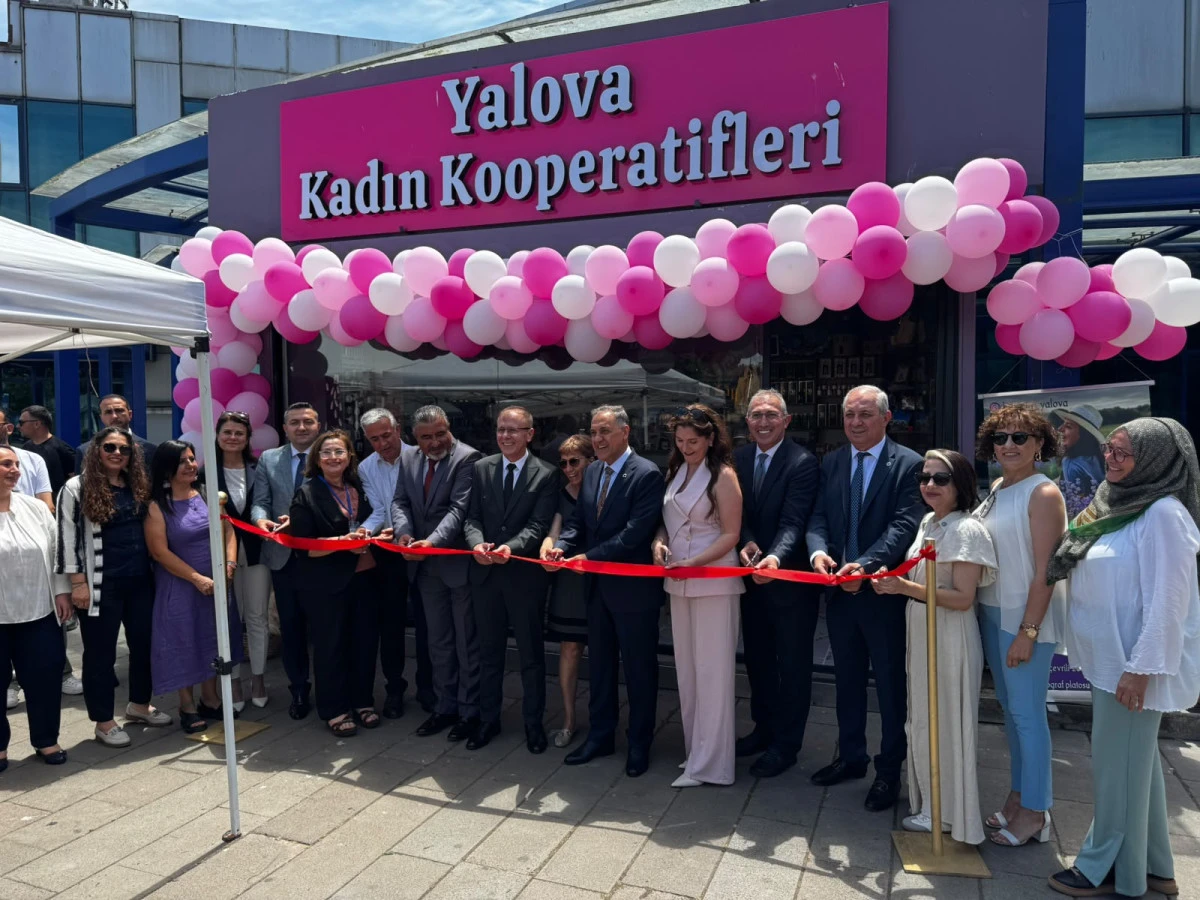 KADIN KOOPERATİFLERİ OFİSİ T&Ouml;RENLE HİZMETE GİRDİ