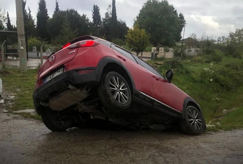 KONTROLDEN &Ccedil;IKAN ARA&Ccedil; HENDEĞE U&Ccedil;TU