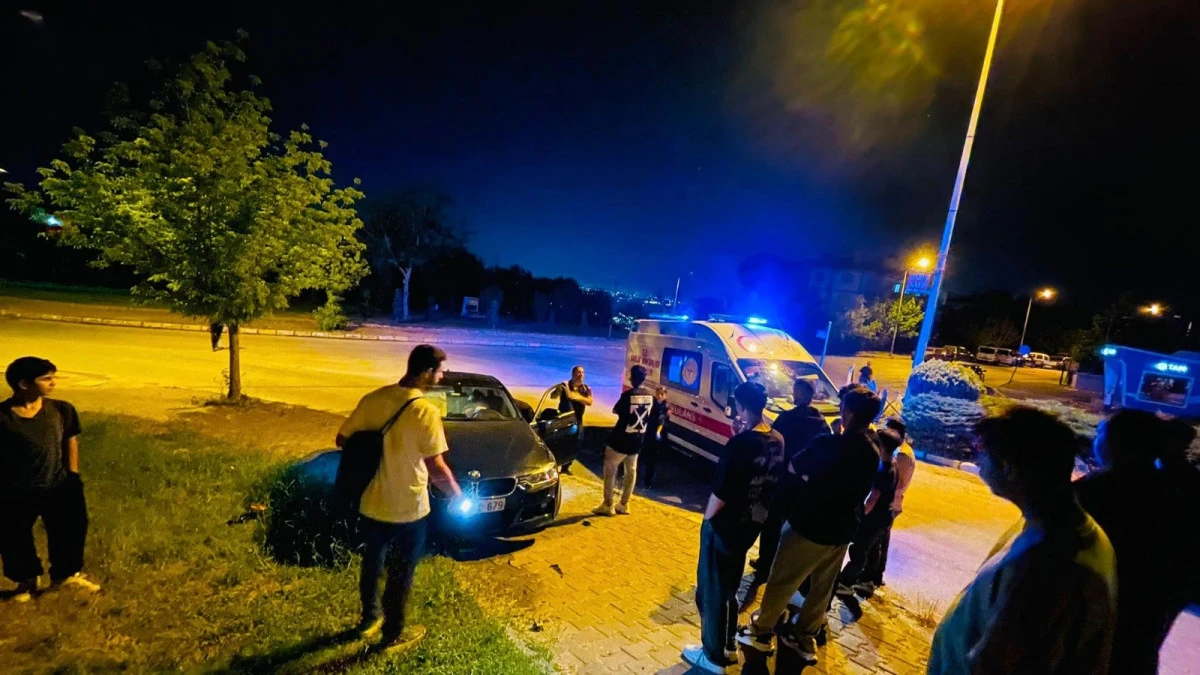 KONTROL&Uuml;N&Uuml; KAYBEDEN OTOMOBİL KALDIRIMA &Ccedil;IKTI
