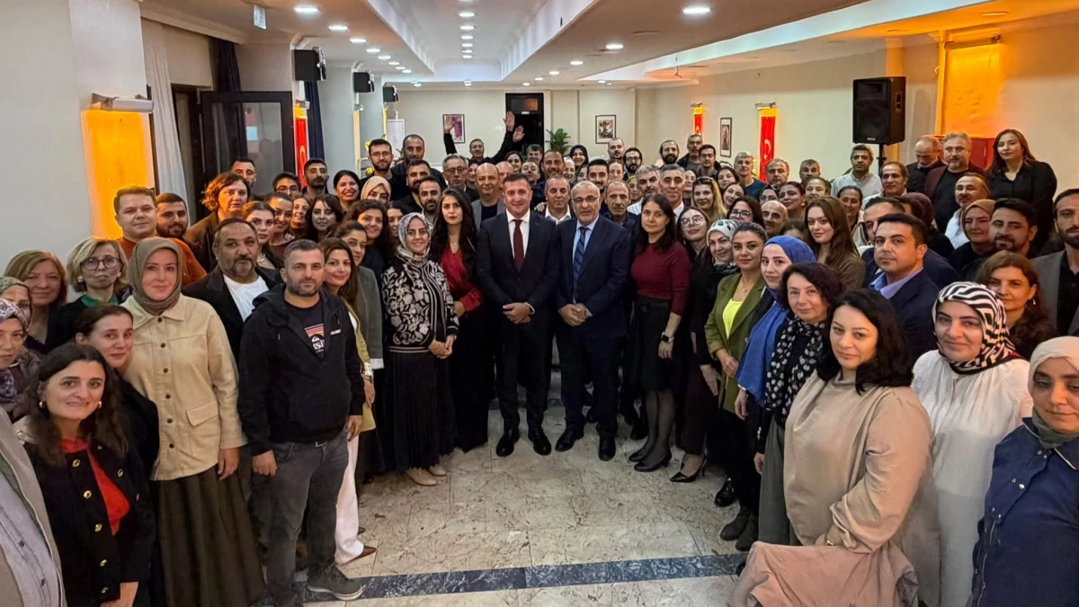 LA&Ccedil;İN İ&Ccedil;İN DUYGU Y&Uuml;KL&Uuml; VEDA YEMEĞİ