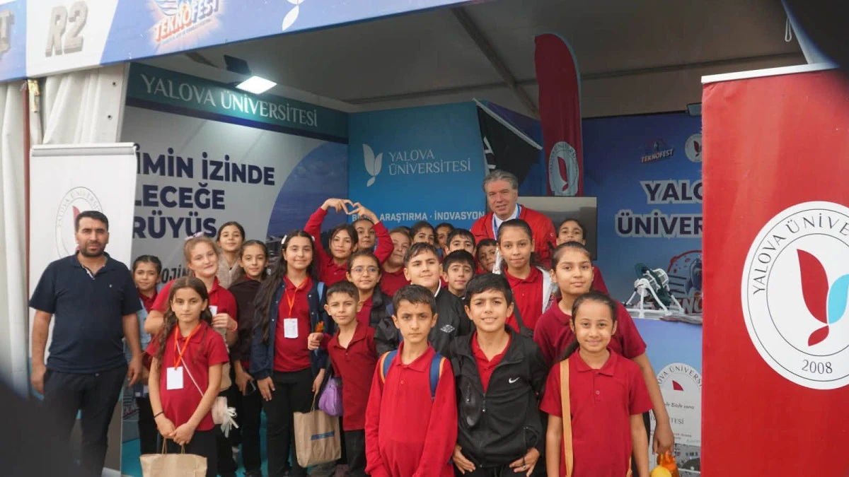 TEKNOFEST'TE Y&Uuml; STANDINA B&Uuml;Y&Uuml;K İLGİ
