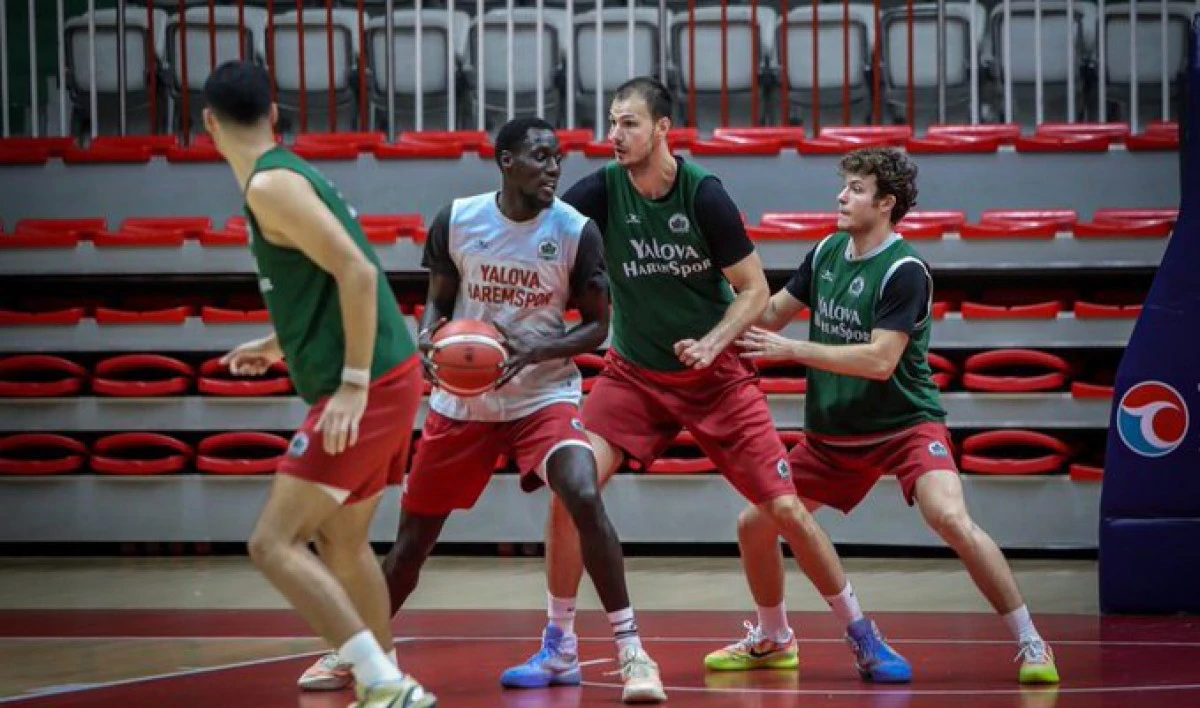 YALOVA HAREMSPOR BUG&Uuml;N GAZİANTEP'TE GALİBİYET ARAYACAK