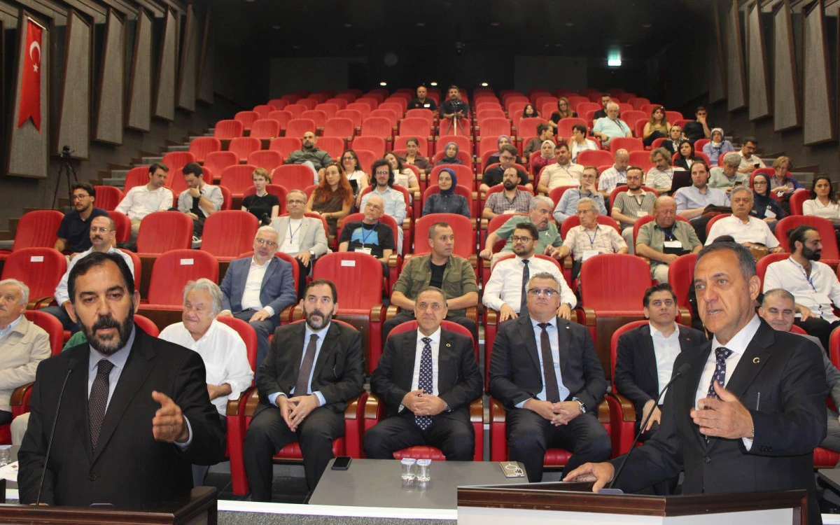 &ldquo;YALOVA TARİH&Ccedil;İLERİN BULUŞMA NOKTASI HALİNE GELİYOR&rdquo;