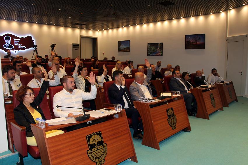 YALOVA BELEDİYESİ İ&Ccedil;İN 3 MİLYAR 645 MİLYON LİRALIK B&Uuml;T&Ccedil;E TALEP EDİLDİ
