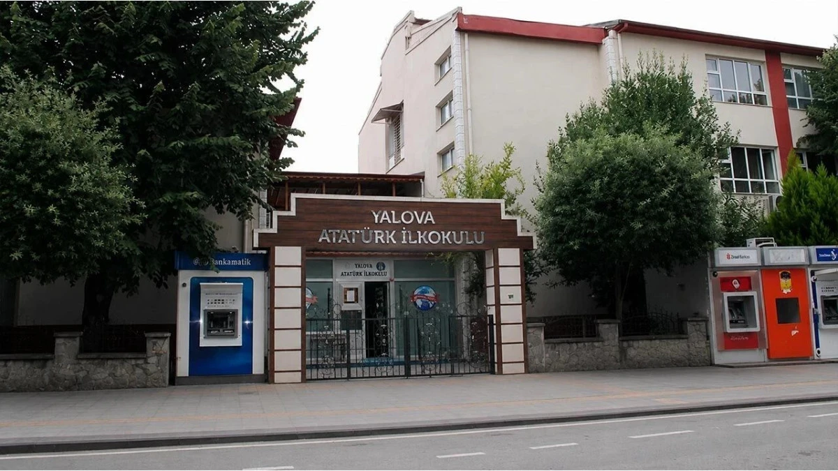 YALOVA&rsquo;DA 7 OKUL İ&Ccedil;İN YIKIM KARARI