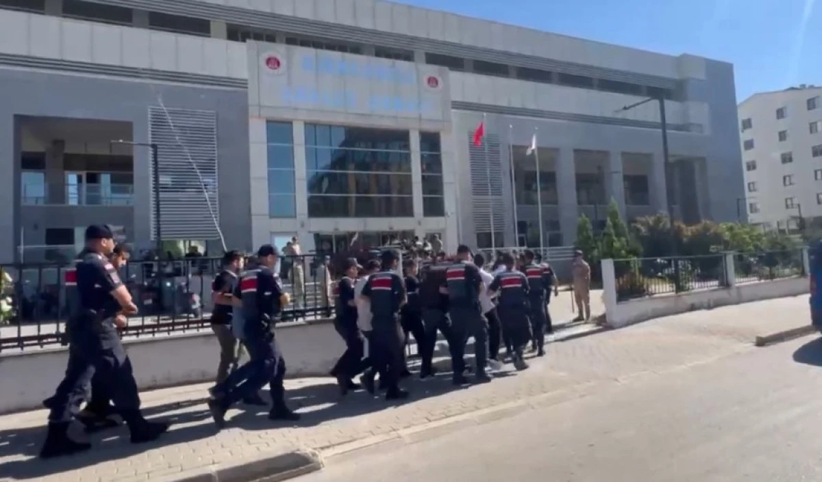 YALOVA'DA G&Ouml;&Ccedil;MEN KA&Ccedil;AK&Ccedil;ILARINA AĞIR DARBE