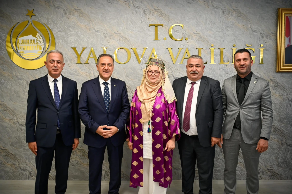 YILIN AHİSİNE KAFTAN GİYDİRİLDİ