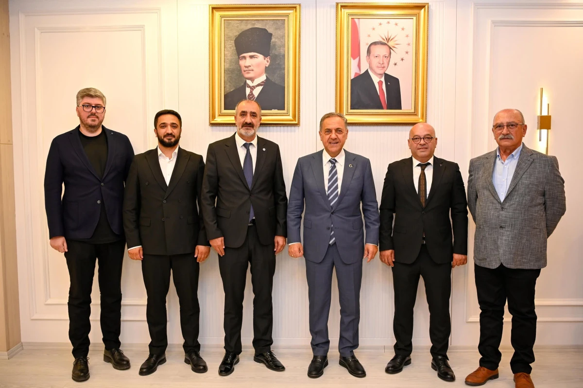 YTSO MECLİS DİVANI&rsquo;NDAN VALİ USTA&rsquo;YA ZİYARET