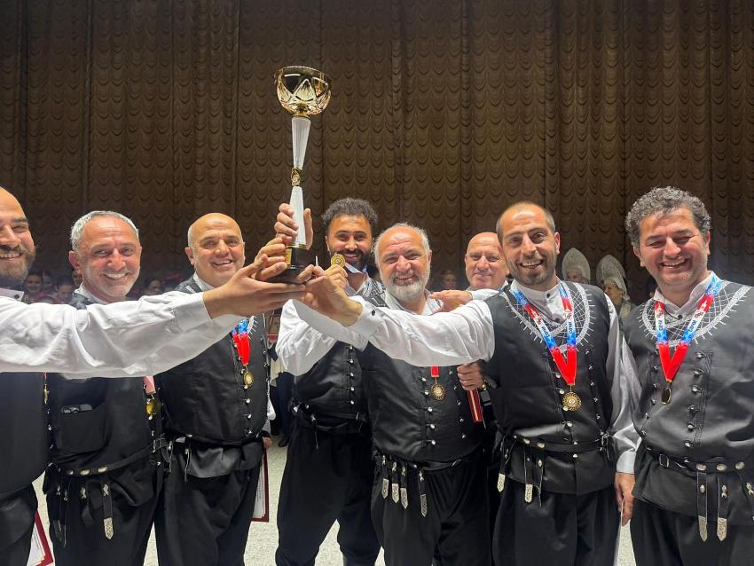 Y&Uuml;R&Uuml;YEN K&Ouml;ŞK RUSYA&rsquo;DA BİRİNCİ OLDU