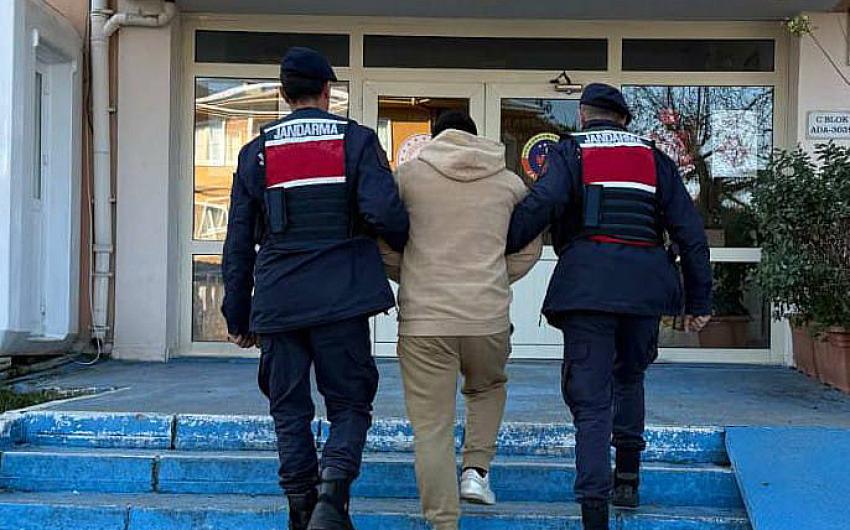 INTERPOL'ÜN ARADIĞI ŞAHIS ÇINARCIK'TA YAKALANDI