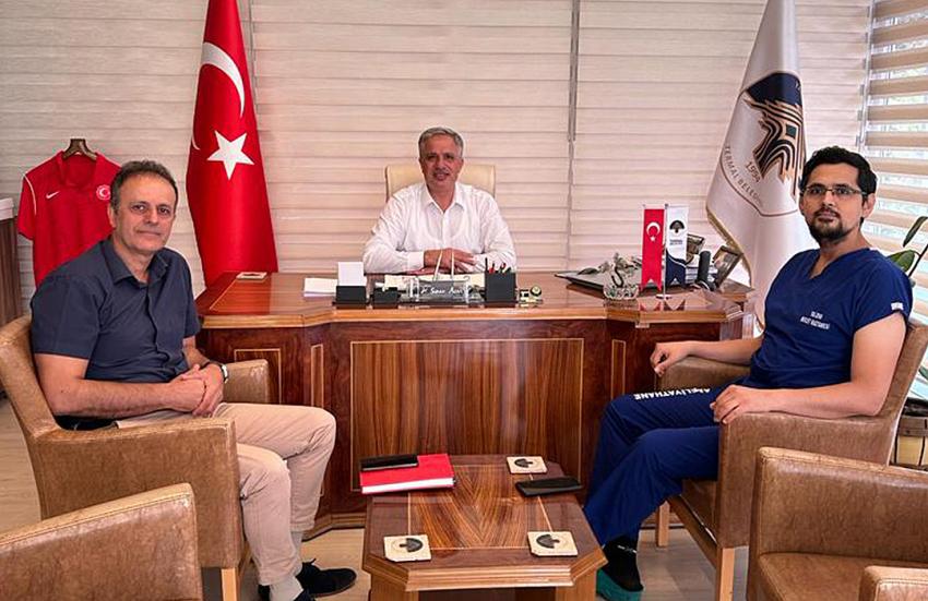 ACAR, BAŞHEKİM ERGENÇ’İ KONUK ETTİ