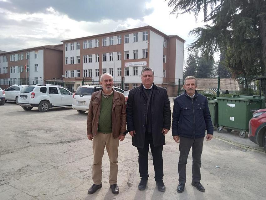 “ATATÜRK İLKOKULU VE YALOVA LİSESİ ALANLARINI HARCATMAYIZ”
