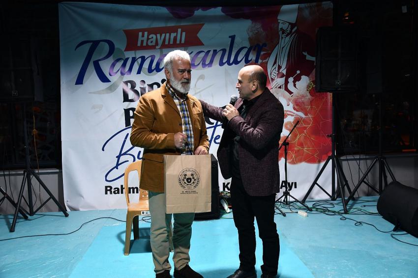 BAHADIR YENİŞEHİRLİOĞLU, ALTINOVALILARLA BULUŞTU