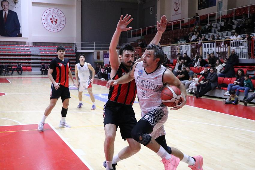 ÇİFTLİKKÖY BELEDİYE, BARGELLO’DAN RÖVANŞI ALDI