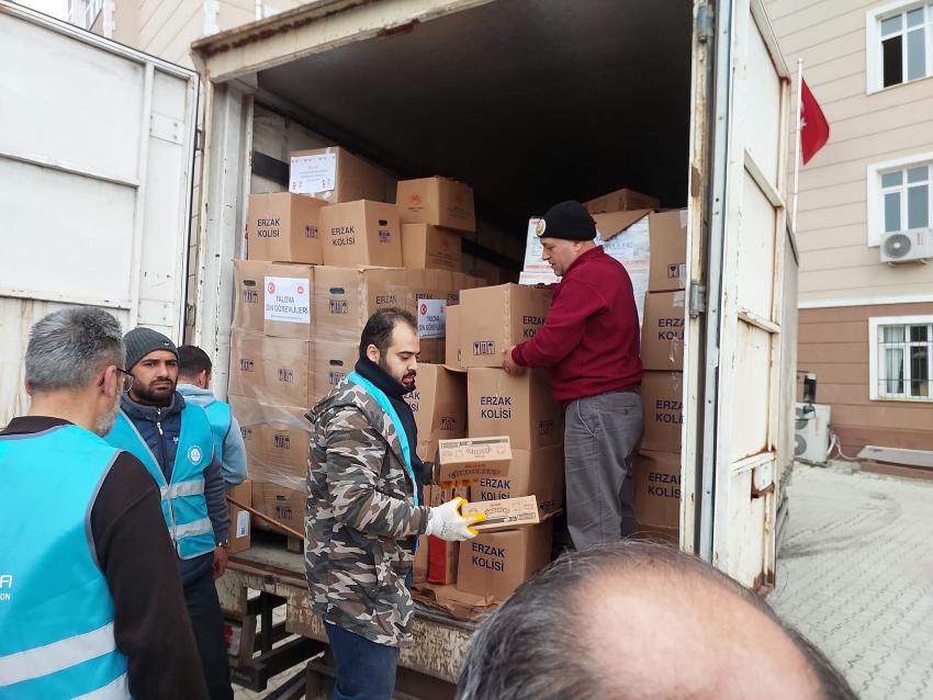 DEPREM BÖLGESİNE 18 TON GIDA YARDIMI