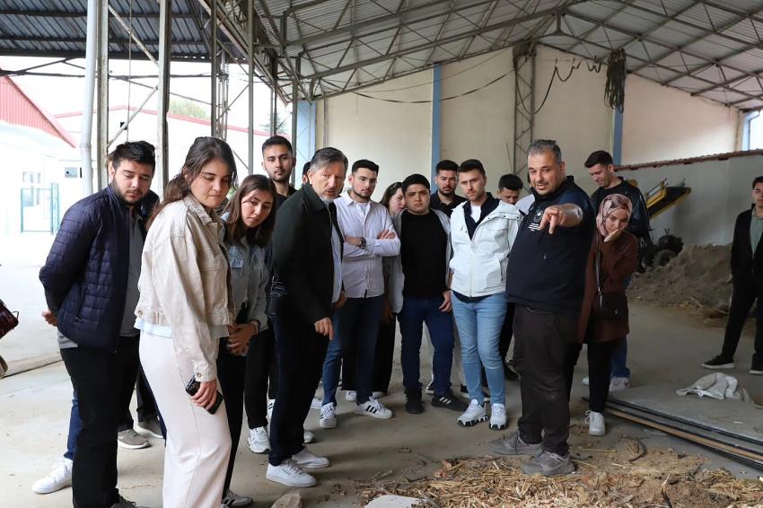 DÜZCE ÜNİVERSİTESİ'NDEN ARAŞTIRMA ENSTİTÜSÜNE TEKNİK ZİYARET