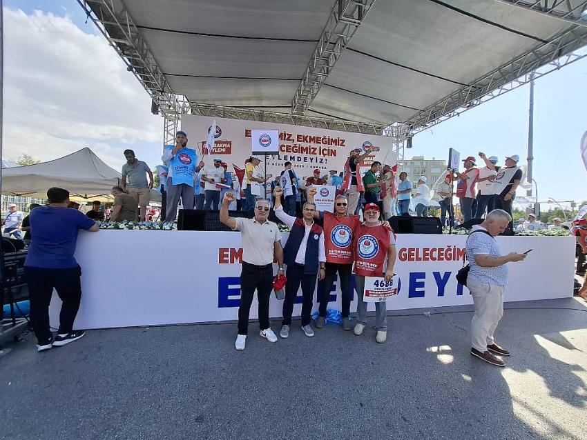 EĞİTİM-BİR-SEN HEYETİ ANKARA MİTİNGİNE KATILDI