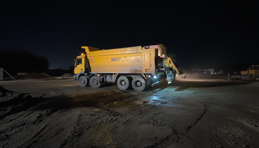 ESENKÖY'DE TUZLAMA ÇALIŞMALARI BAŞLADI