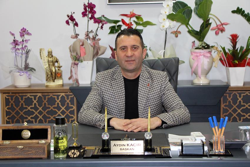 “ESNAFIN ÇIRAK SORUNUNU EĞİTİM VE BURSLARLA AŞACAĞIZ”