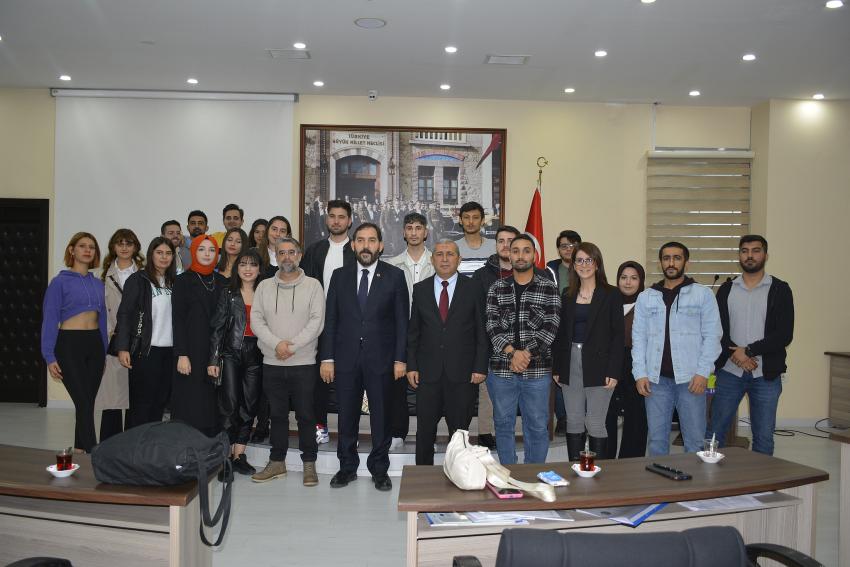 KAMU YÖNETİMİ HAKKINDA SOYGÜZEL’DEN DERS ALDILAR