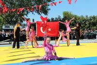 19 MAYIS COŞKUSU MEYDANA SIĞMADI