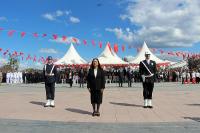 GAZİLERİ GURUR VE MİNNETLE ANDIK