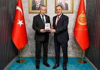 ARINÇ’TAN VALİ USTA’YA “HAYIRLI OLSUN” ZİYARETİ