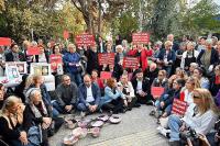 CHP’Lİ KADINLARDAN BOŞ TENCERE EYLEMİ