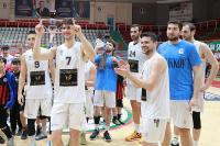 ÇİFTLİKKÖY BELEDİYE, 2.LİG KAPISINI ARALADI 76-66