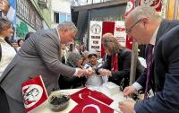 ENGELLİLER KINA YAKILARAK ASKERE UĞURLANDI