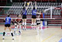 FİLEDE ÇİFTLİKKÖY KIZLARI SERİYİ SÜRDÜRDÜ