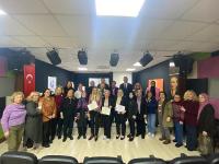 KATFA-DER’DEN “YERELDEN YÖNETİME KADIN ELİ” PANELİ