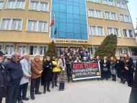 ÖĞRETMENLERDEN “ŞİDDETE HAYIR” AÇIKLAMASI