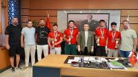 PEHLİVANLAR BALIKESİR’DEN MADALYALARLA DÖNDÜ