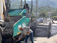 TEŞVİKİYE'DE ASFALT ATAĞI